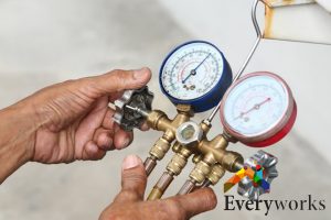 ac-refrigerant-meters-smelly-aircon-everyworks-aircon-servicing-singapore