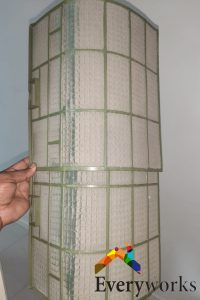 holding-filter-panasonic-aircon-everyworks-aircon-servicing-singapore