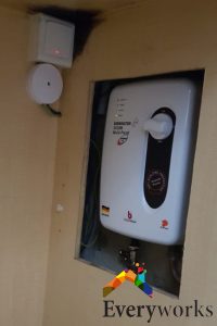 Why Should You Opt For a Multipoint Water Heater instead Of Storage Water Heater 2 low-installation-cost-reasons-why-should-you-opt-for-a-multipoint-water-heater-instead-of-storage- water-heater-everyworks-plumber-singapore