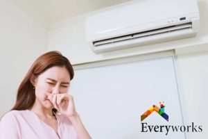 What Does A Professional Aircon Cleaning Consist Of 5 foul-odour-whats-included-in-a-professional-aircon-cleaning-service-aircon-servicing-everyworks-singapore