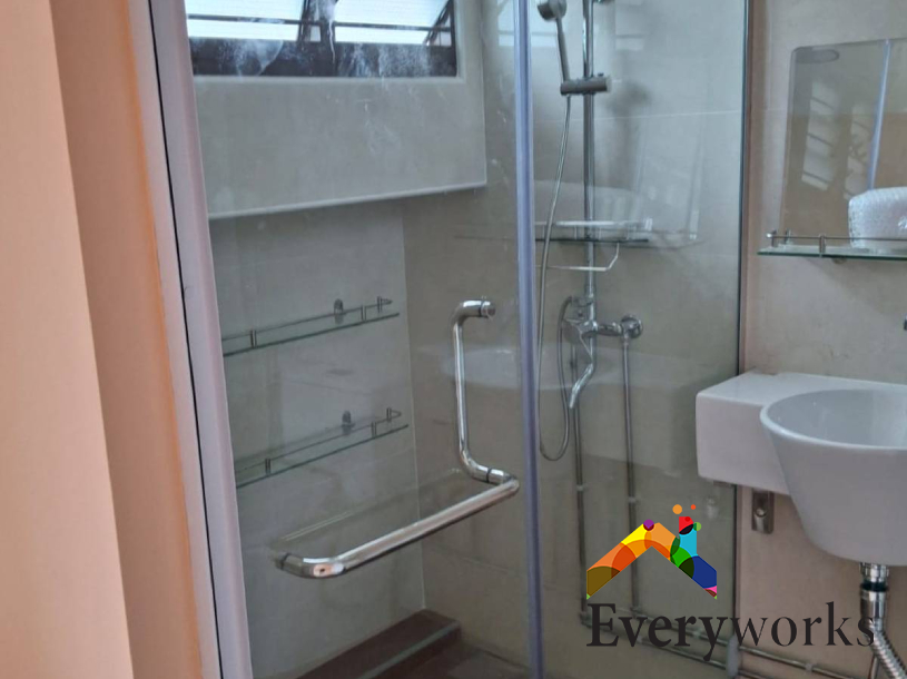 Glass Works 9 Swing Door shower-screen-installation-in-singapore–landed-bedok