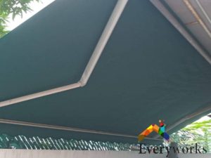 Awnings 10 retractable-awning-replacement-services-everyworks-singapore-commercial-balestier