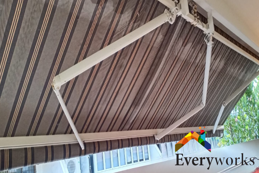 Awning Contractor 6 retractable-awning-replacement-services-everyworks-singapore-landed-serangoon-3