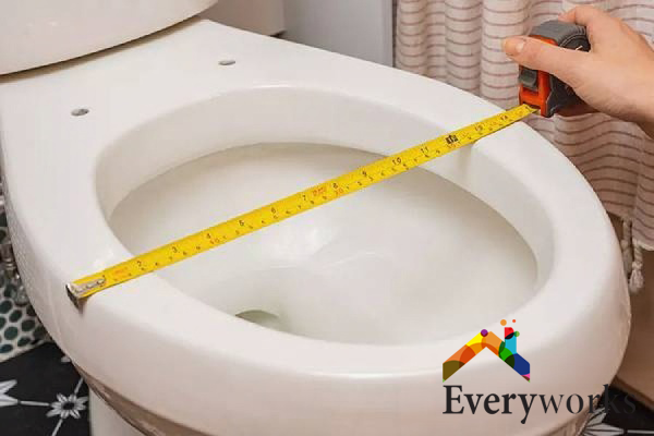 measurement-2-installing-replacing-toilet-seat-everyworks-singapore-02