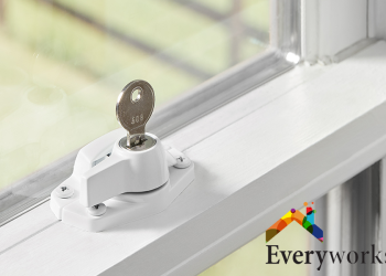 window-lock-and-restrictor-replacement-service-everyworks-singapore-01